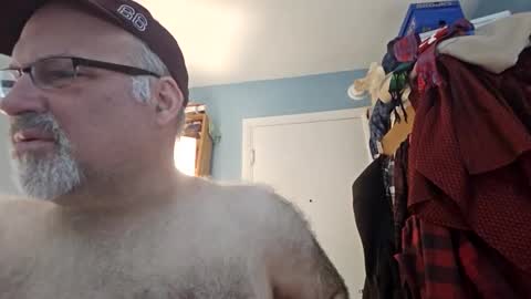 Snapshot of bendavewill chatting on 05-03-26, 05:35 Bendavewill online show from 05-03-26, 05:35