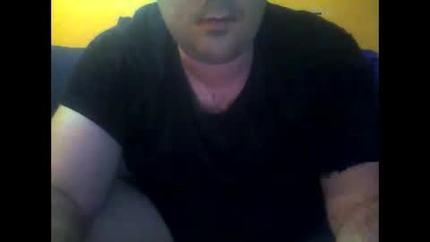 Snapshot of bender_35 chatting on 01-03-25, 12:11 bender_35 online show from 01-03-25, 12:11