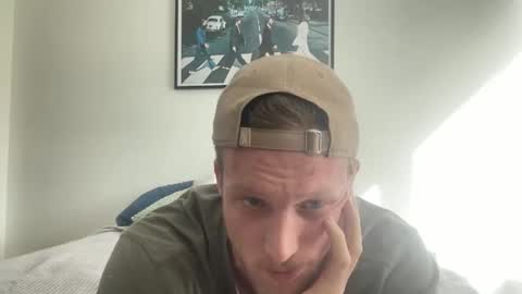 Snapshot of bendoverxo chatting on 10-30-25, 07:25 bendoverxo online show from 10-30-25, 07:25