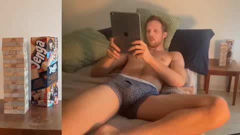 bendoverxo online show from 11-12-25, 12:22