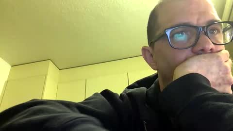 bengeil18 online show from 02-15-25, 07:06