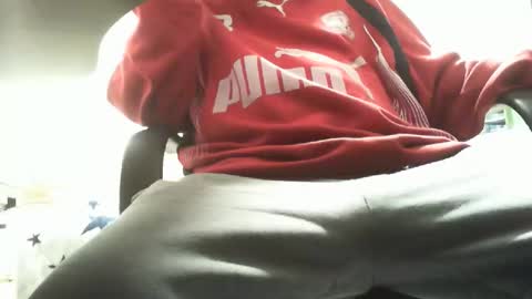 beninoam75 online show from 12-12-24, 02:00