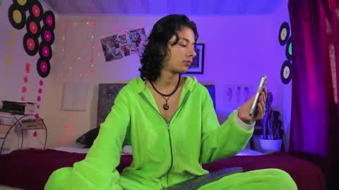 benjamin_fiore online show from 03-09-25, 08:42