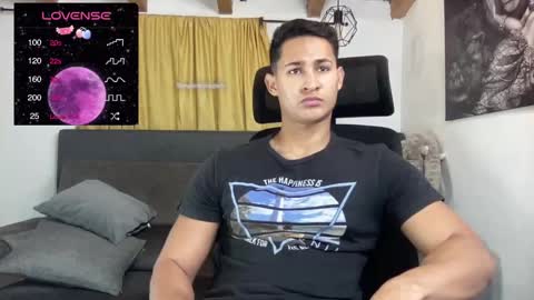 Snapshot of benjamincooperk1 chatting on 02-24-25, 12:52 benjamincooperk online show from 02-24-25, 12:52