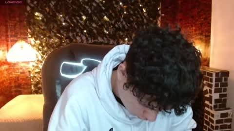 BENJAMIN online show from 12-18-24, 01:37