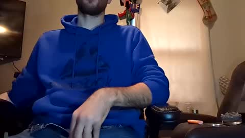 Snapshot of benjammin11311 chatting on 12-02-24, 01:57 Benjammin online show from 12-02-24, 01:57