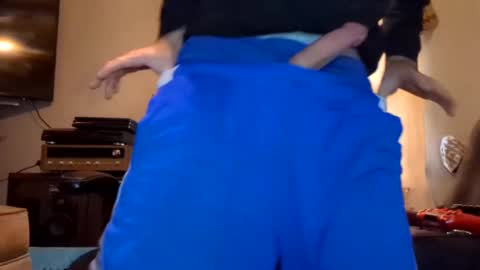 Snapshot of benjammin11311 chatting on 12-07-24, 03:30 Benjammin online show from 12-07-24, 03:30