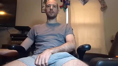 Snapshot of benjammin11311 chatting on 01-18-25, 04:31 Benjammin online show from 01-18-25, 04:31