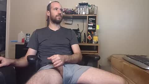 Snapshot of benjammin11311 chatting on 11-14-25, 02:16 Benjammin online show from 11-14-25, 02:16