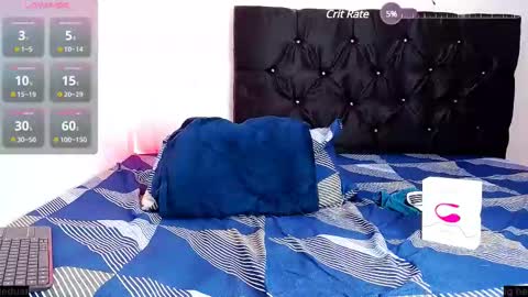 Snapshot of benji_hoter chatting on 02-18-25, 09:53 Benji Hoter online show from 02-18-25, 09:53