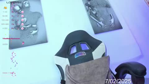 Snapshot of benne_dick_latin chatting on 02-27-25, 08:17 Nova online show from 02-27-25, 08:17