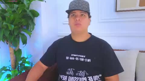 Snapshot of bennett_alejoo chatting on 07-21-26, 06:43 bennett_alejoo online show from 07-21-26, 06:43