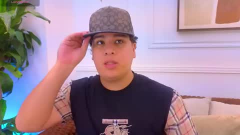 Snapshot of bennett_alejoo chatting on 07-30-26, 07:02 bennett_alejoo online show from 07-30-26, 07:02