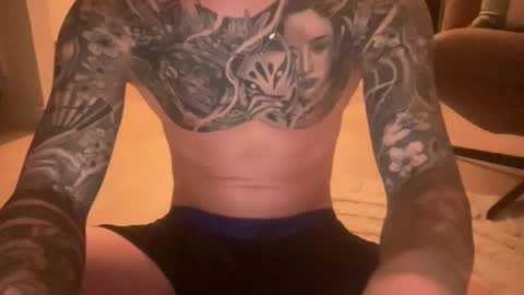 bennibrentty online show from 10-31-25, 04:08