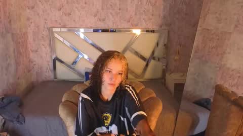 benny_wilson online show from 11-29-25, 08:23