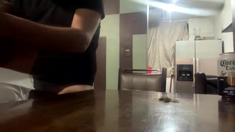 Snapshot of benny_yourdaddy chatting on 03-06-25, 09:25 benny_yourdaddy online show from 03-06-25, 09:25