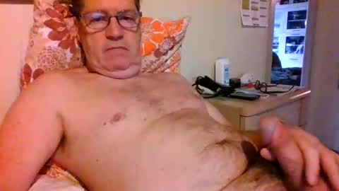 bennybutterfly007 online show from 05-11-26, 07:47