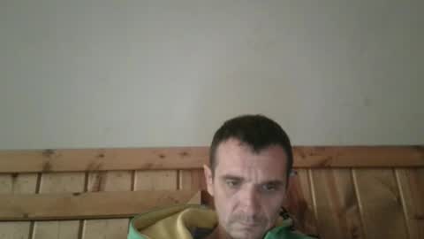 Snapshot of bennymn chatting on 10-26-25, 04:35 benny and innocentvixon online show from 10-26-25, 04:35