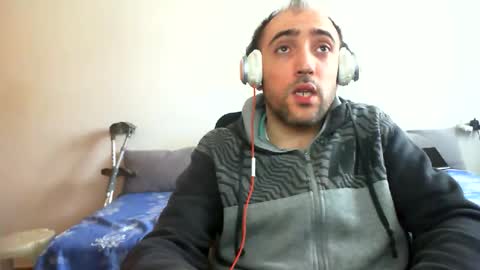 bentish online show from 03-25-26, 08:09