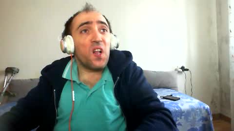 bentish online show from 04-11-26, 07:24