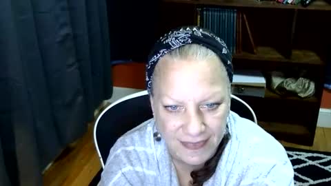 Snapshot of bentmountain chatting on 03-03-26, 07:53 DeniseDavid online show from 03-03-26, 07:53
