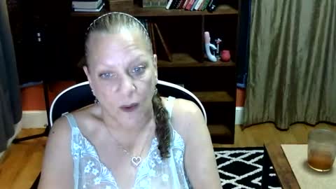 Snapshot of bentmountain chatting on 03-09-26, 04:16 DeniseDavid online show from 03-09-26, 04:16