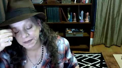 Snapshot of bentmountain chatting on 03-14-26, 01:23 DeniseDavid online show from 03-14-26, 01:23