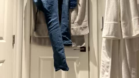 benz10001 online show from 12-19-25, 09:22