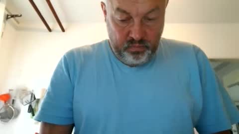 Martin online show from 09-27-25, 08:41