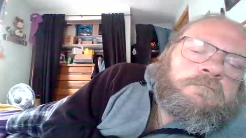 Snapshot of bergeeric1970 chatting on 04-29-26, 03:05 bergeeric1970 online show from 04-29-26, 03:05