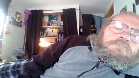 Snapshot of bergeeric1970 chatting on 05-02-26, 01:38 bergeeric1970 online show from 05-02-26, 01:38