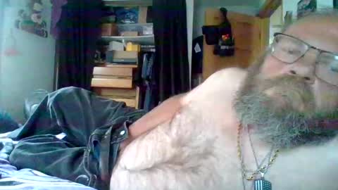 Snapshot of bergeeric1970 chatting on 05-21-26, 08:16 bergeeric1970 online show from 05-21-26, 08:16