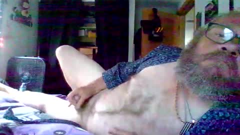 Snapshot of bergeeric1970 chatting on 06-01-26, 10:11 bergeeric1970 online show from 06-01-26, 10:11