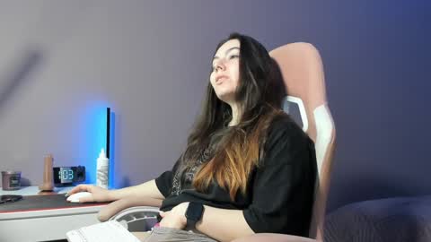 BeriesNiks online show from 01-17-25, 06:02