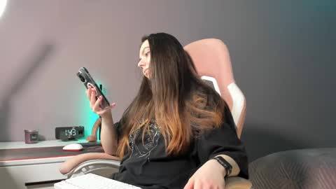 BeriesNiks online show from 03-09-25, 06:43