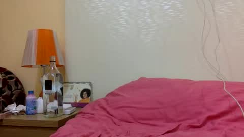 tixxie  online show from 01-18-25, 02:58