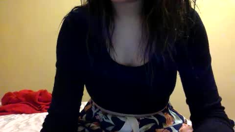 Snapshot of bermudatriangle12 chatting on 05-09-26, 11:26 tixxie online show from 05-09-26, 11:26