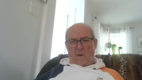 bernard1102 online show from 06-27-26, 12:55