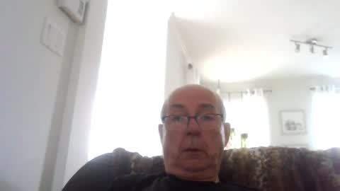 bernard1102 online show from 07-25-26, 04:37