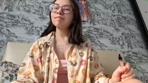 Snapshot of bernardavalent chatting on 02-23-26, 06:00 Draga online show from 02-23-26, 06:00