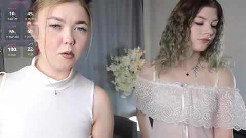 Aurora online show from 10-25-25, 10:34