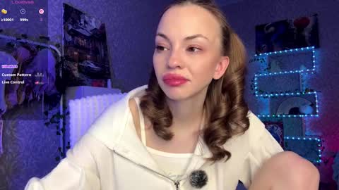 Sofia online show from 11-12-25, 05:19