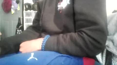 Snapshot of bertdollaz757 chatting on 11-19-25, 01:44 ToxicPipe757 online show from 11-19-25, 01:44