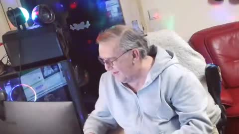 jean online show from 03-03-25, 08:21