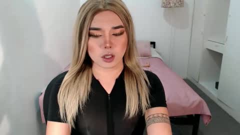 Snapshot of bestgirljulia chatting on 09-09-25, 02:55 bestgirljulia online show from 09-09-25, 02:55