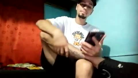 Snapshot of bestia_salvaje chatting on 01-12-25, 11:47 Andres online show from 01-12-25, 11:47