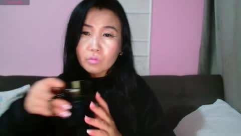 Bet Lu online show from 10-15-25, 08:53