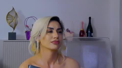 bethierusse online show from 03-16-26, 02:39