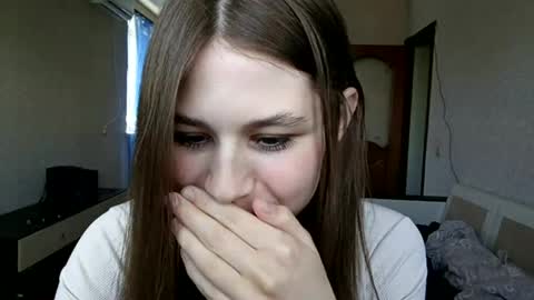 Snapshot of bethkallberg chatting on 06-09-26, 09:10 Leila online show from 06-09-26, 09:10