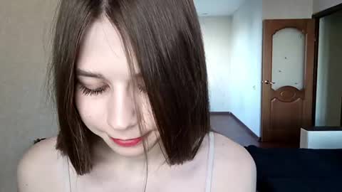Snapshot of bethkallberg chatting on 07-03-26, 02:56 Leila online show from 07-03-26, 02:56